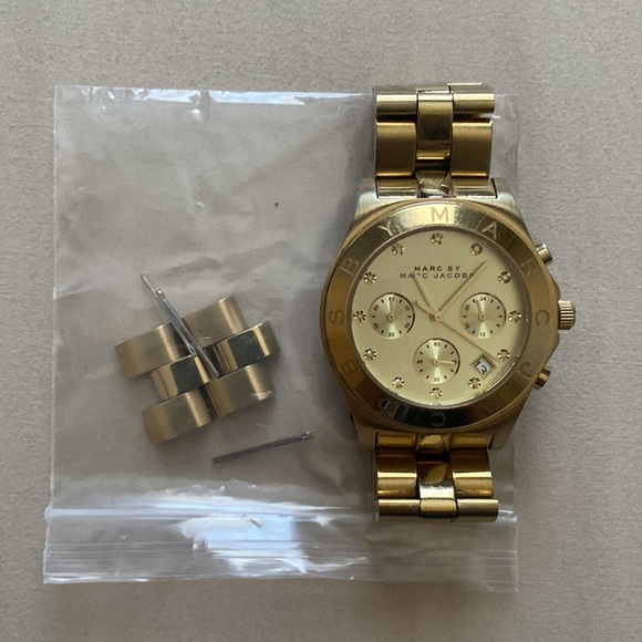MARC BY MARC JACOBS WOMEN'S WATCH - Picture 8 of 8